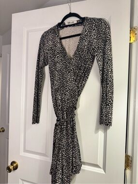 Diane Von Furstenberg Printed Wrap Dress